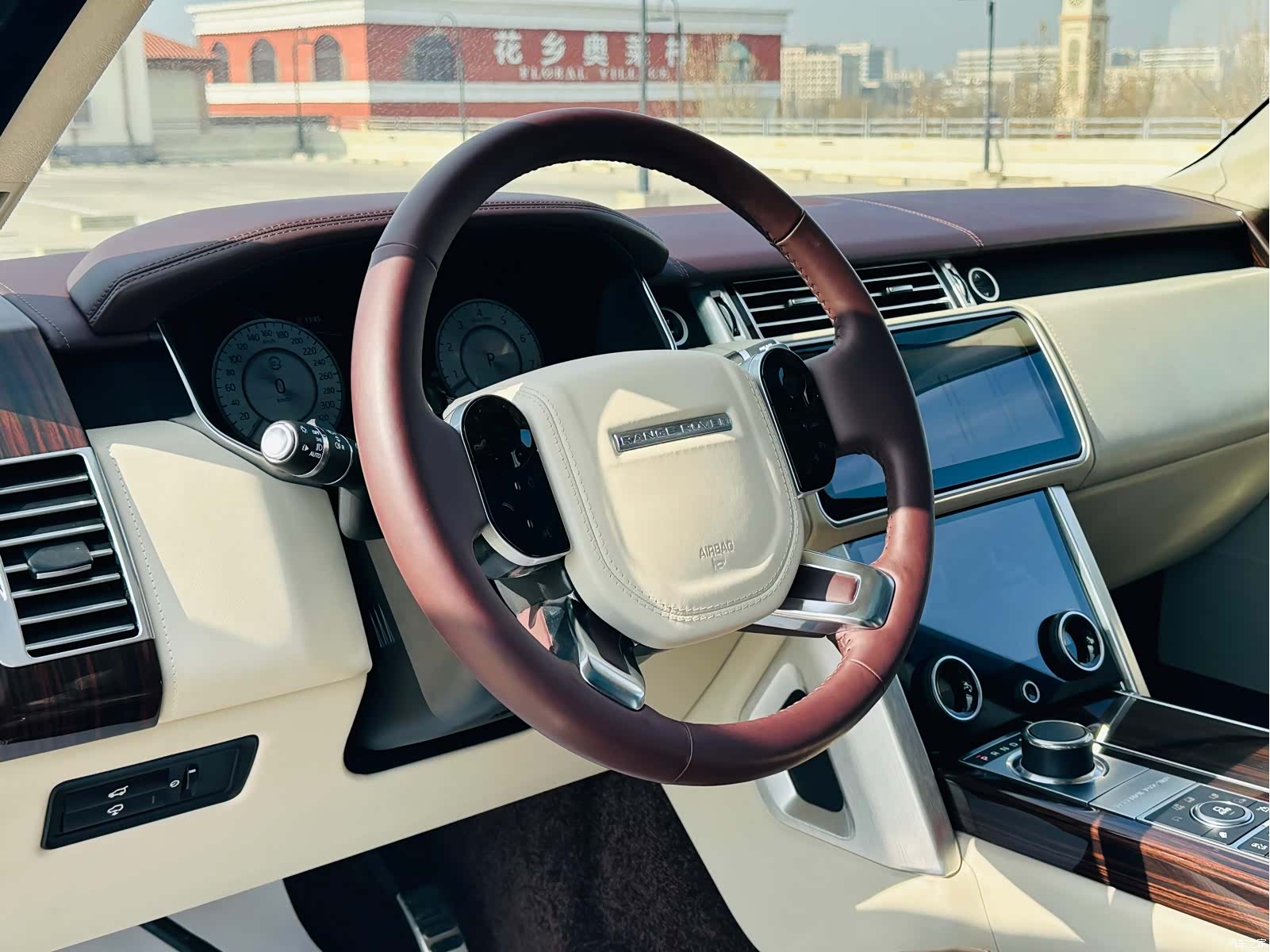 Land Rover Range Rover, 2016 11
