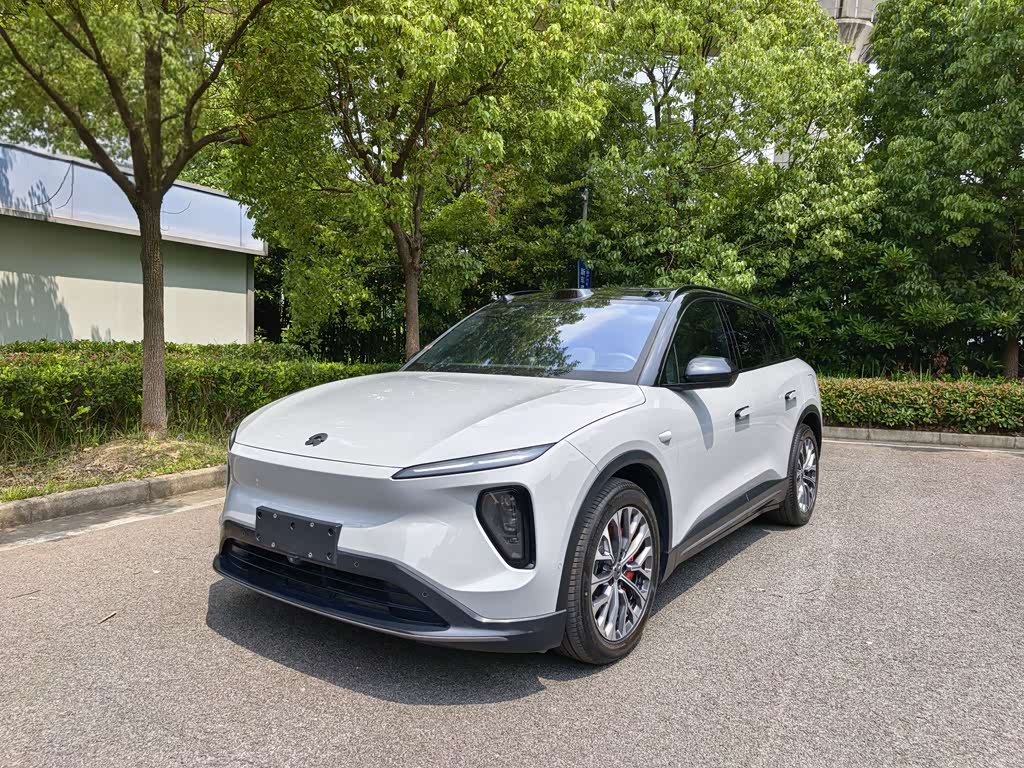 NIO ES6