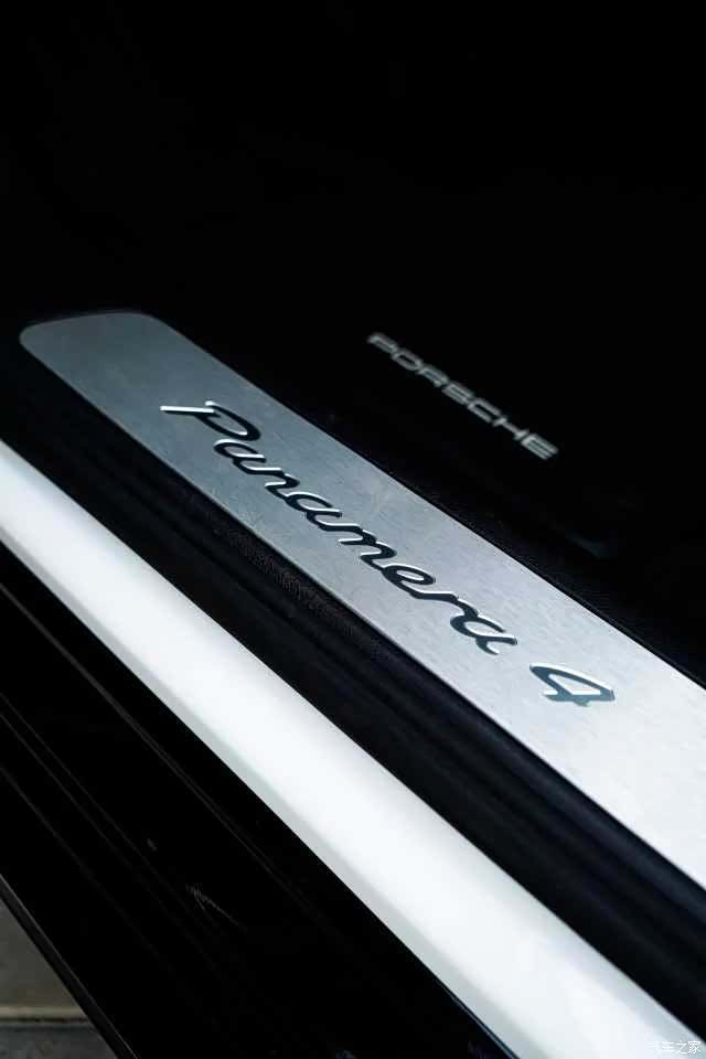 Porsche Panamera, 2019 12