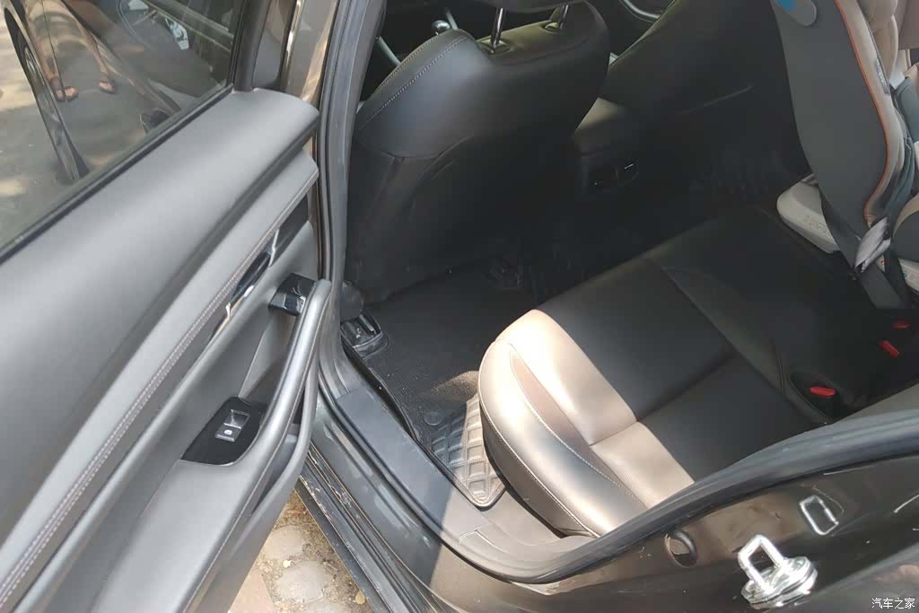 Mazda Mazda3, 2022 11
