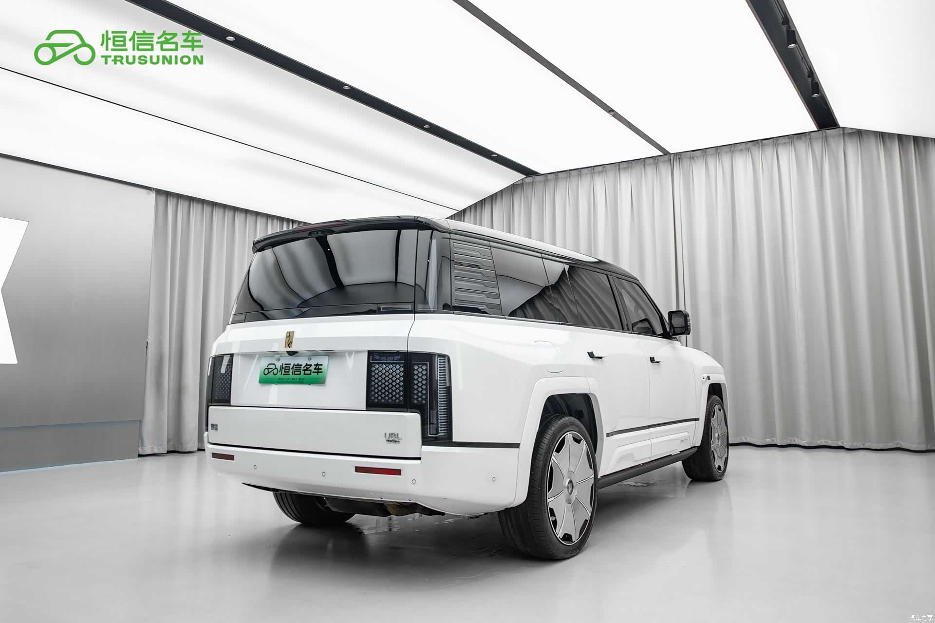 Yangwang U8, 2026 4