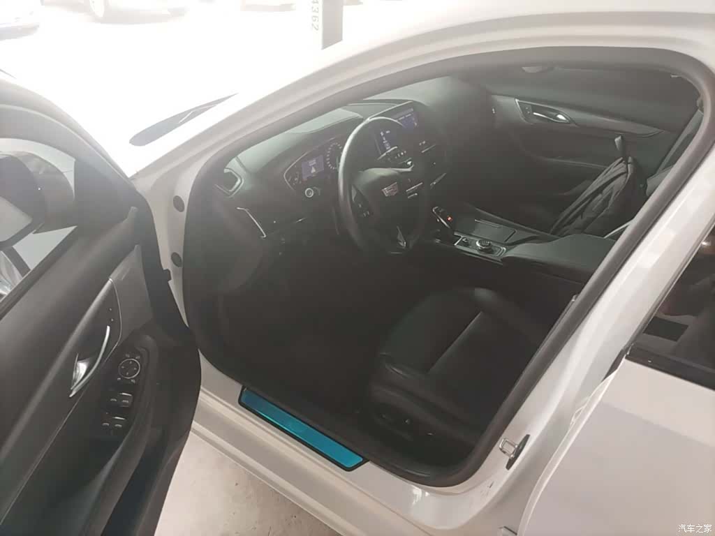 Cadillac CT5, 2021 12