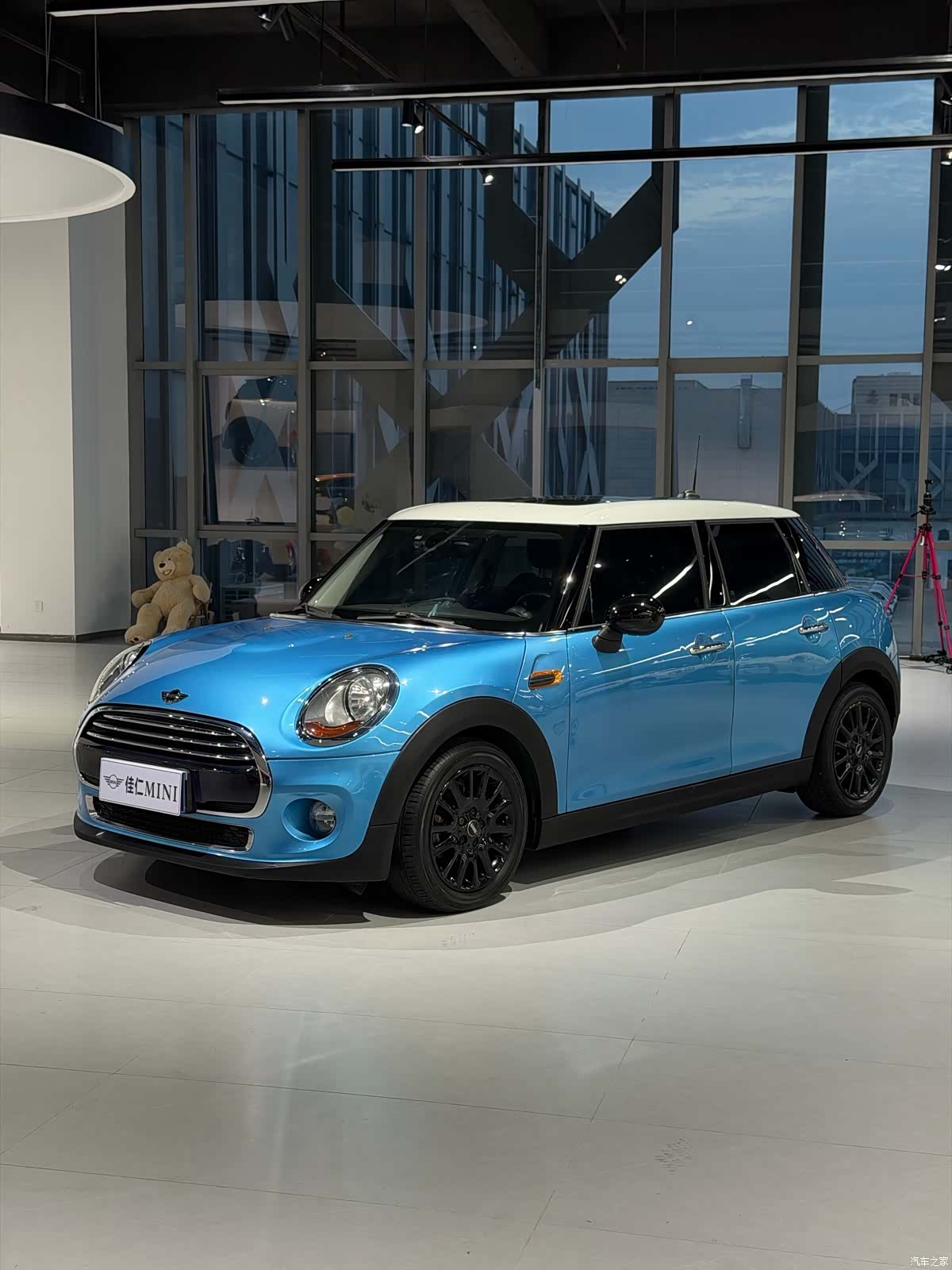 Mini Cooper, 2016 1