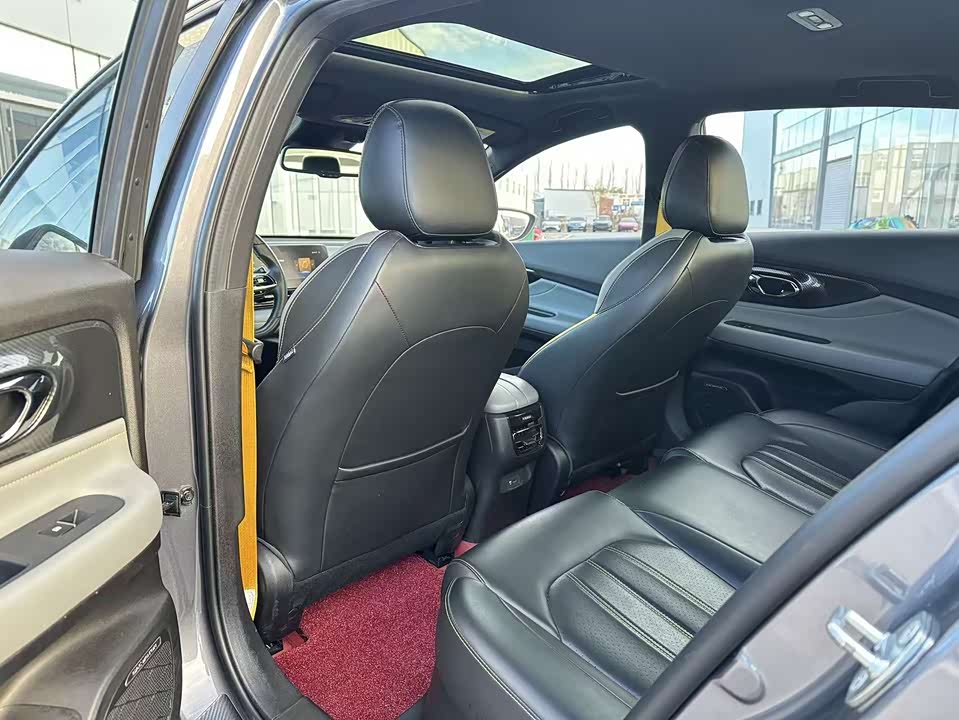 Trumpchi Shadow Leopard