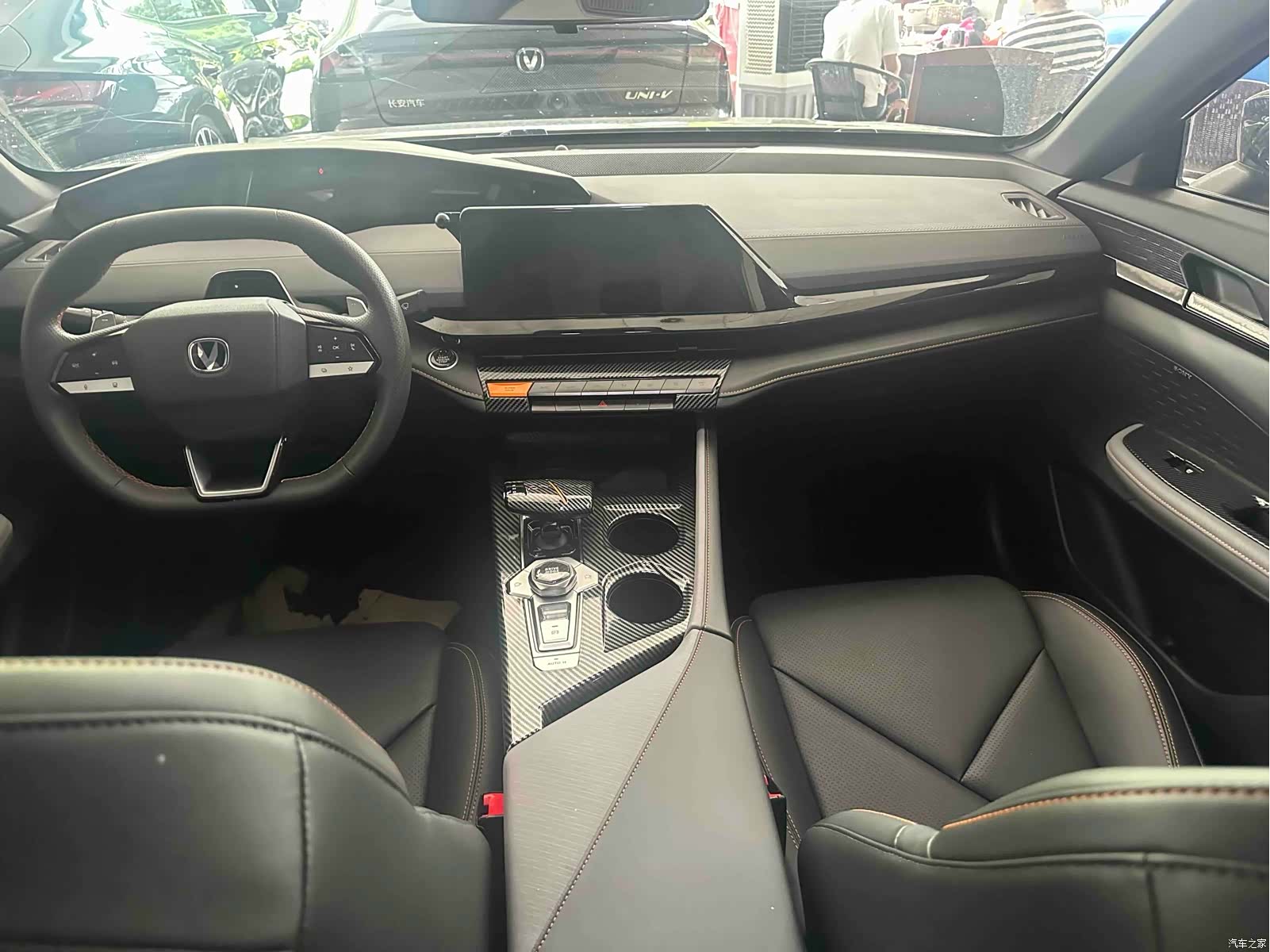 Changan UNI-V, 2022 6