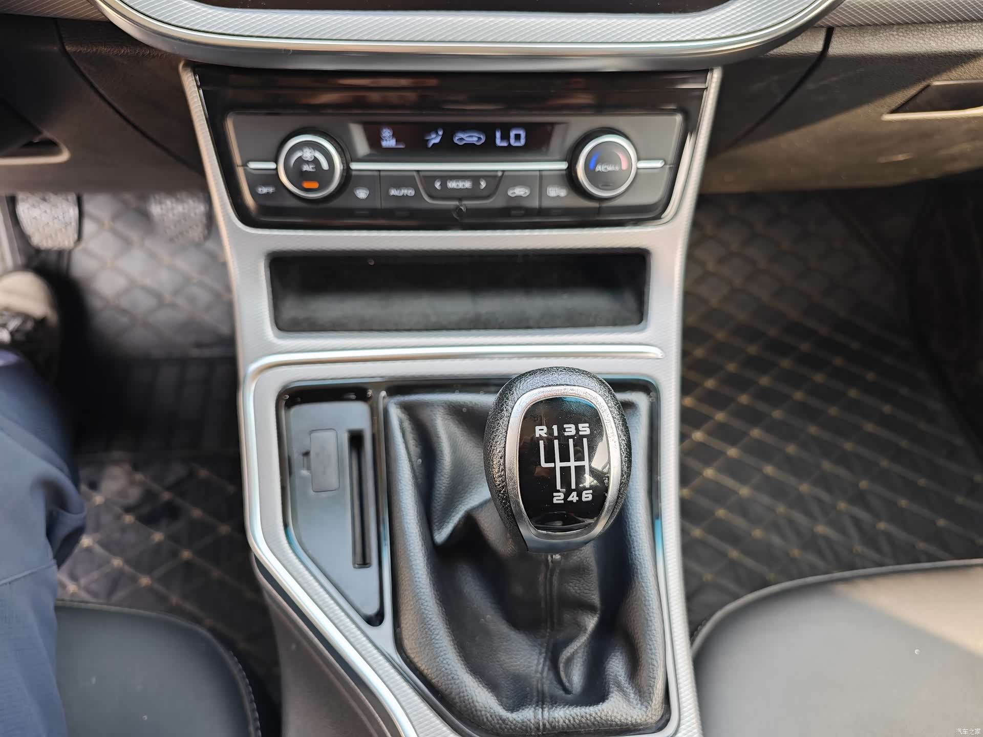 Geely Emgrand, 2019 20