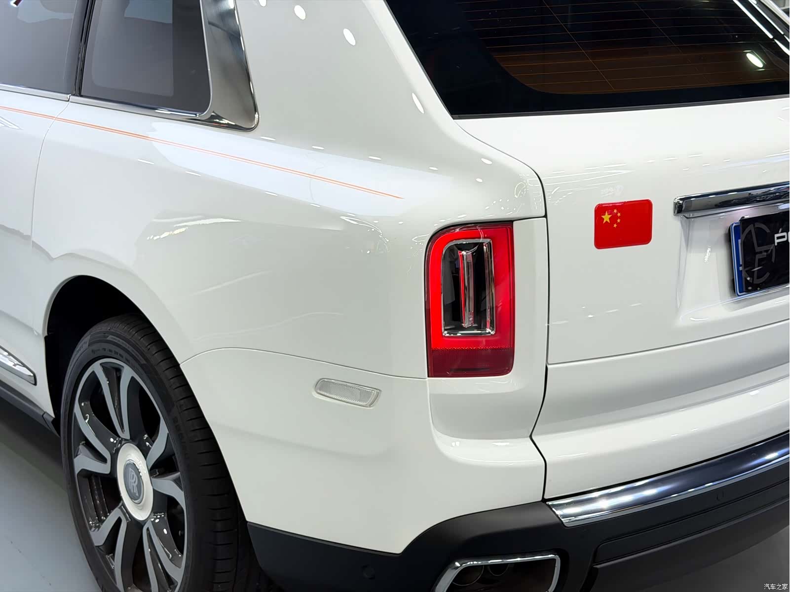 Rolls-Royce Cullinan, 2023 22