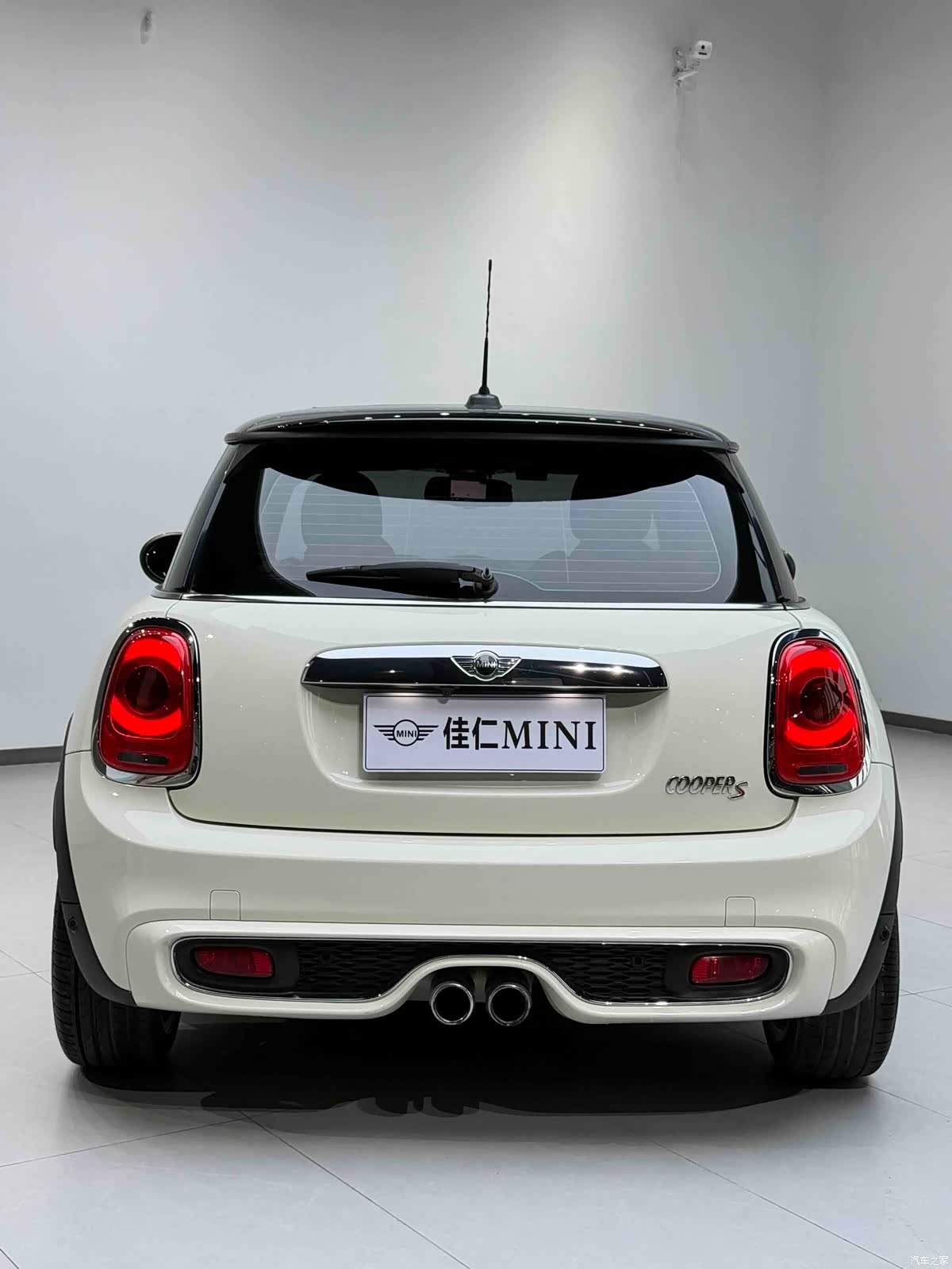 Mini Cooper, 2015 4
