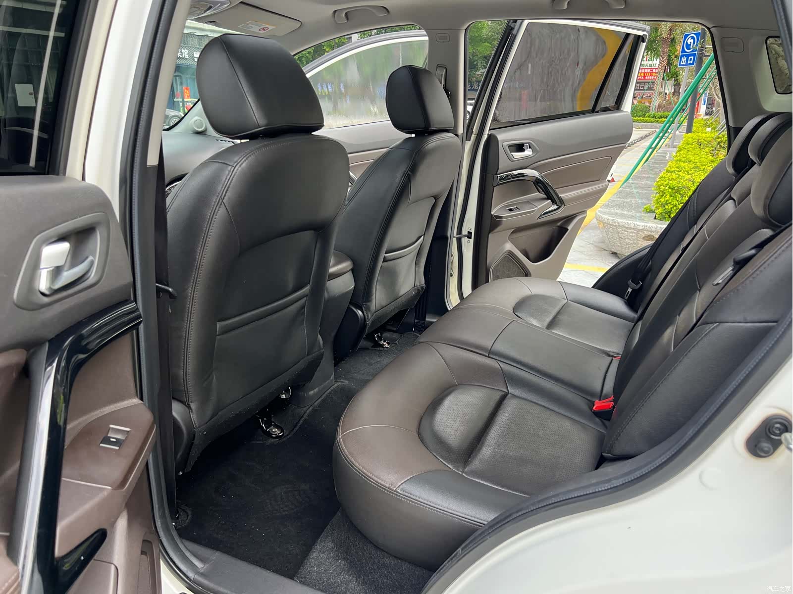 GAC GS4, 2015 8