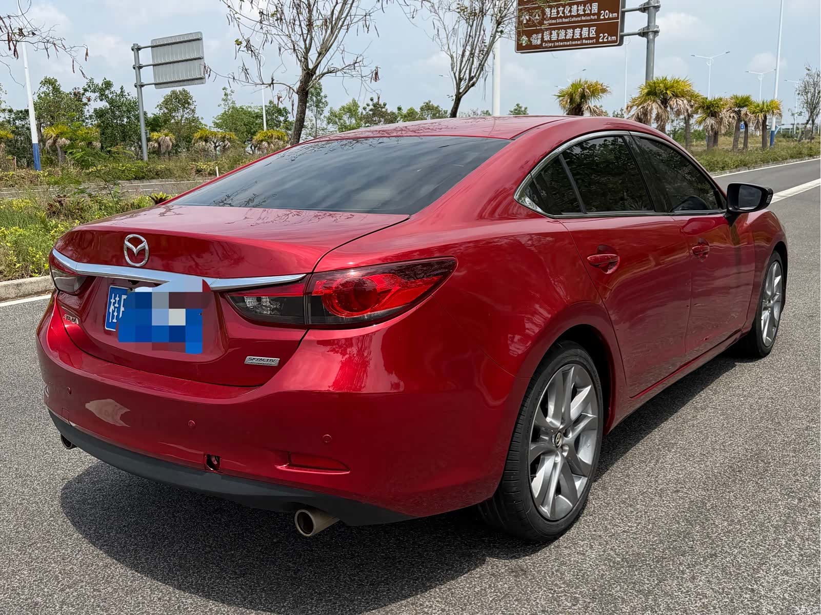 Mazda Atenza, 2013 4