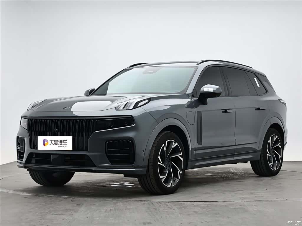 Lynk & Co 02