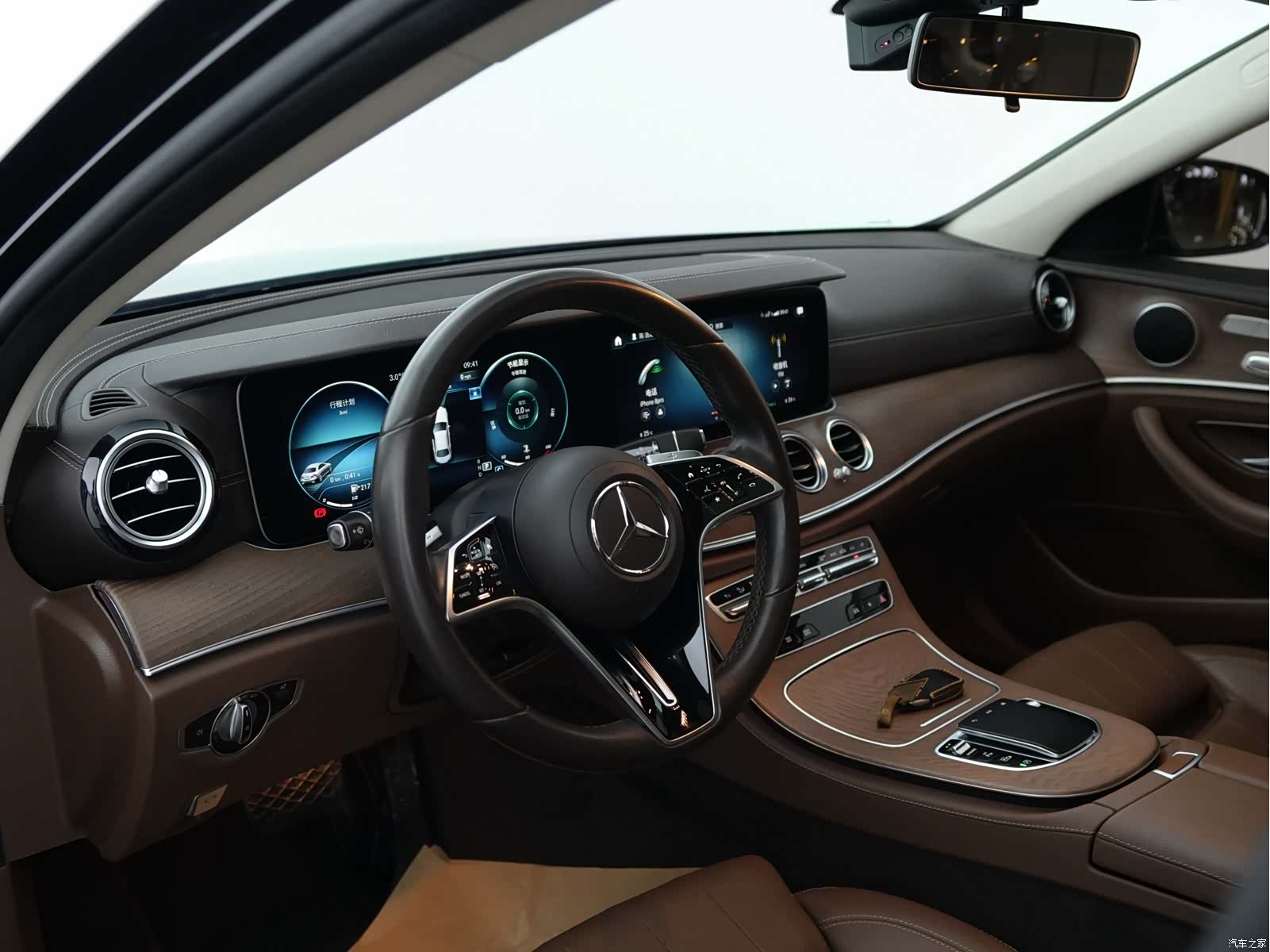 Mercedes-Benz E-Class, 2022 12