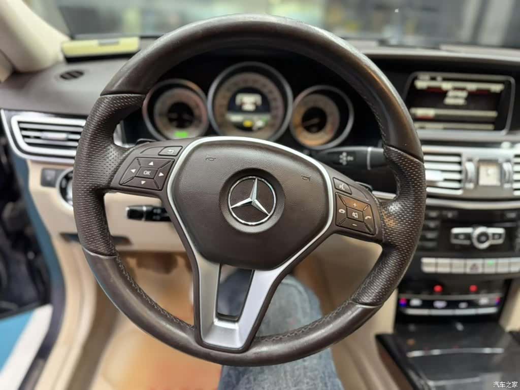 Mercedes-Benz E-Class, 2014 16