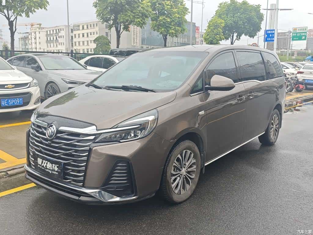 Buick GL8, 2023 1