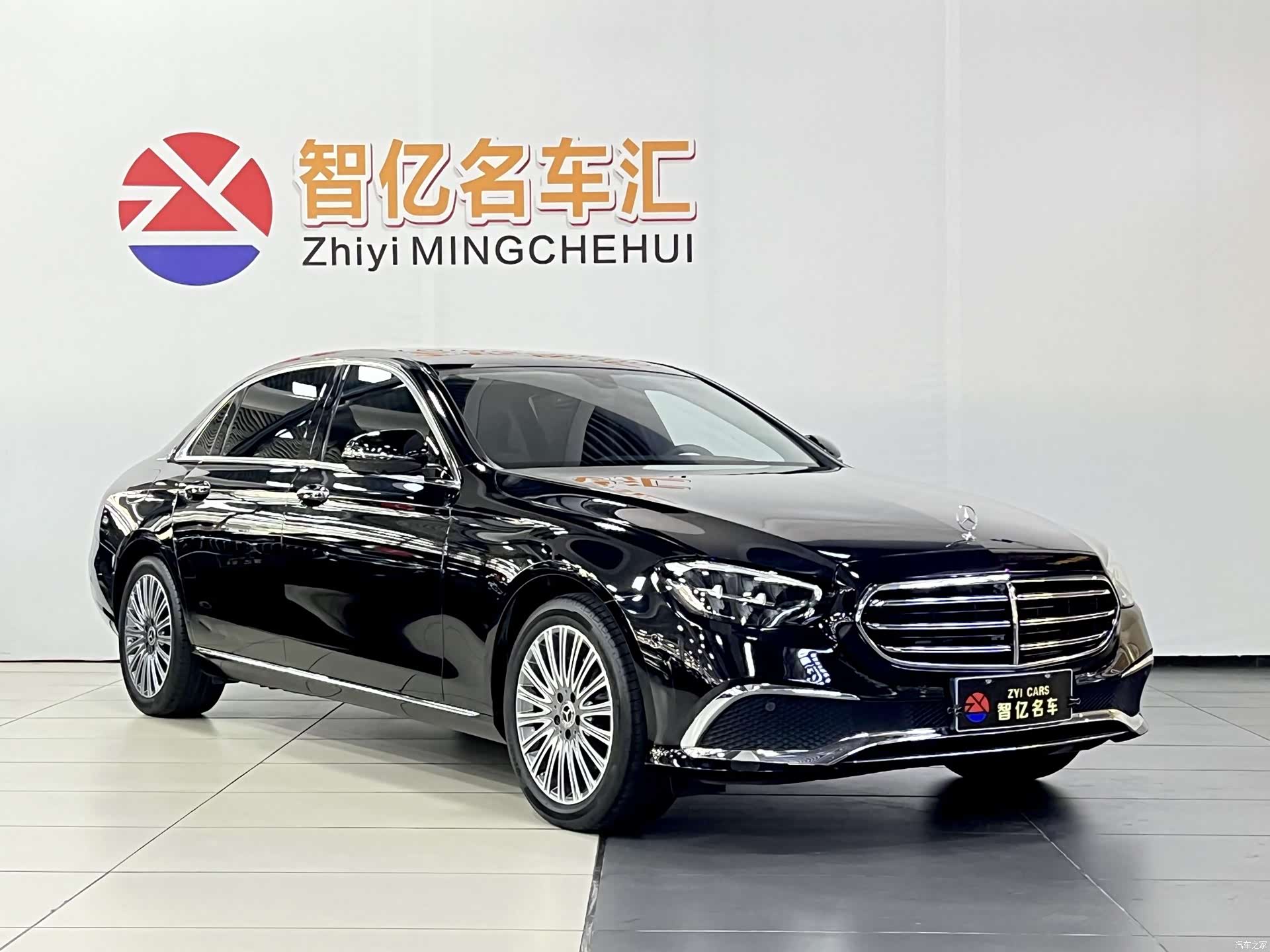 Mercedes-Benz E-Class, 2022 3