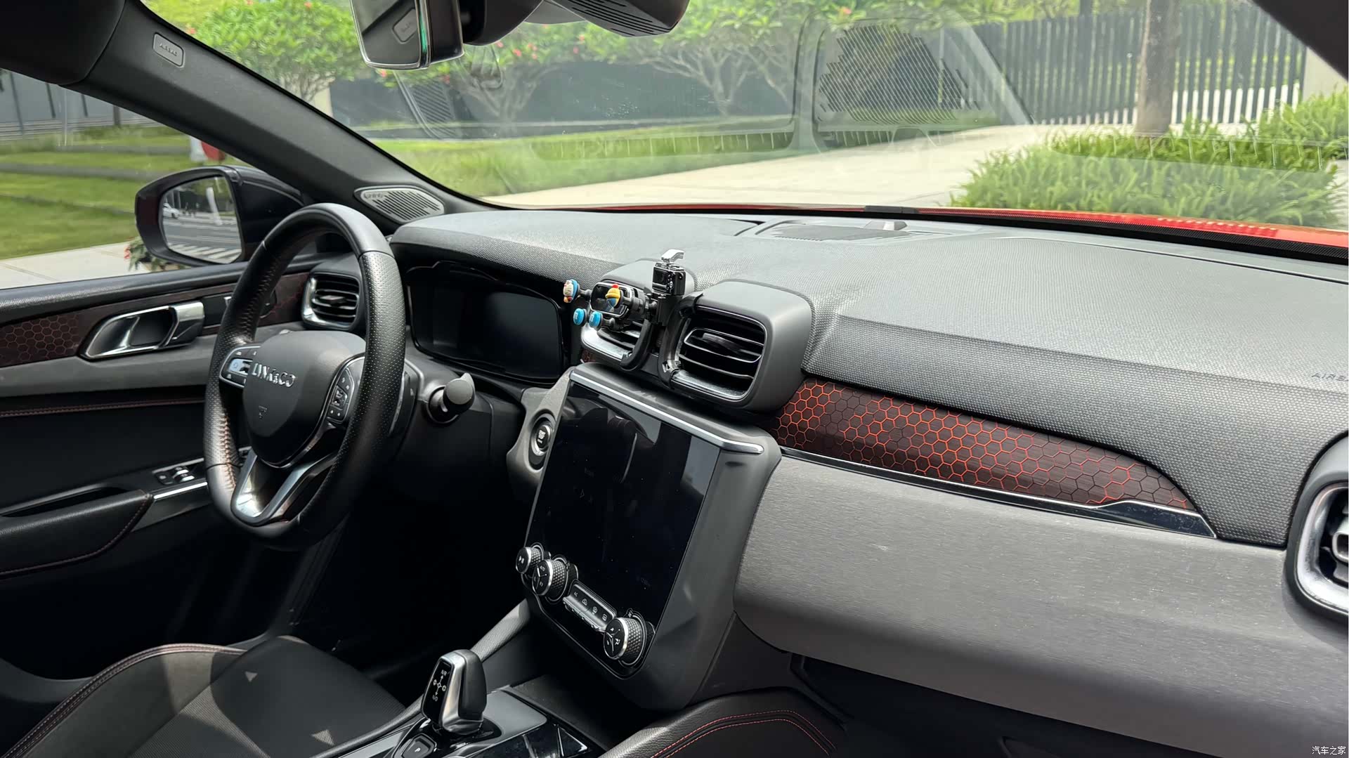 Lynk & Co 01, 2019 13