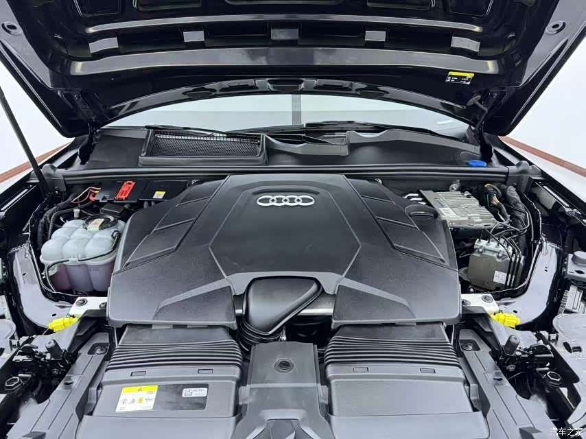 Audi Q7, 2021 26