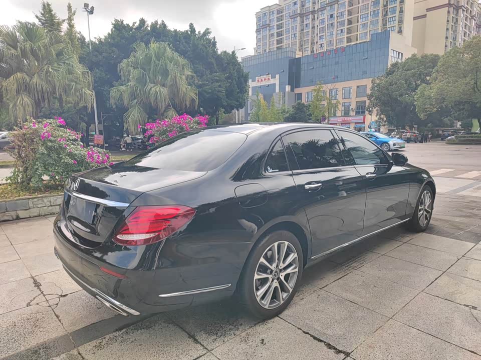 Mercedes-Benz E-class