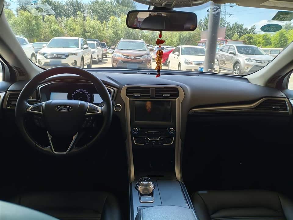 Ford Mondeo Ford Mondeo