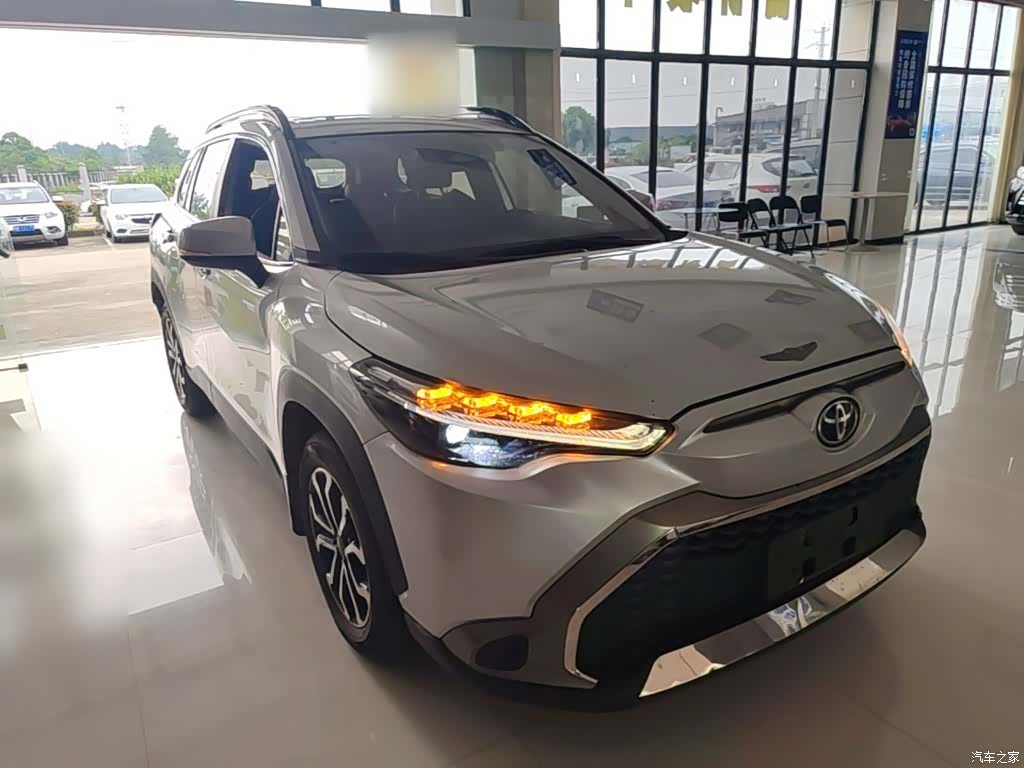 Toyota Frontlander, 2023 22
