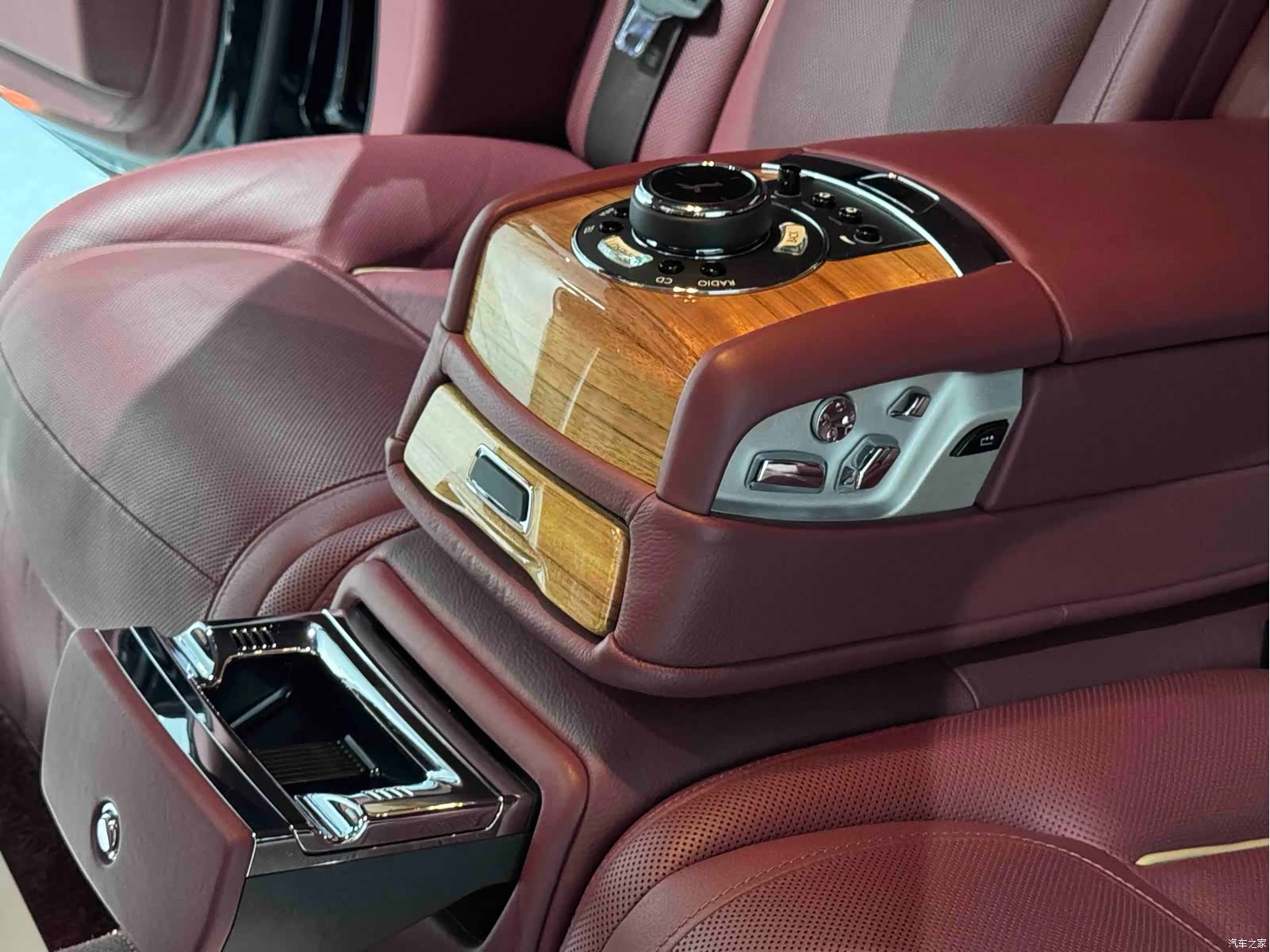 Rolls-Royce Ghost, 2018 19