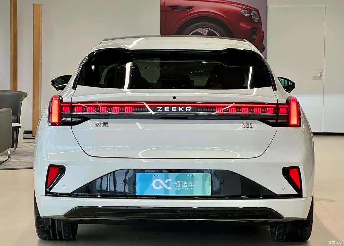 Zeekr 001, 2025 6