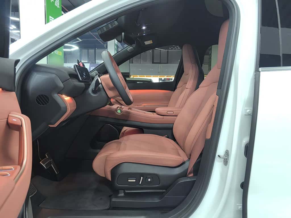 NIO EC7, 2023 8