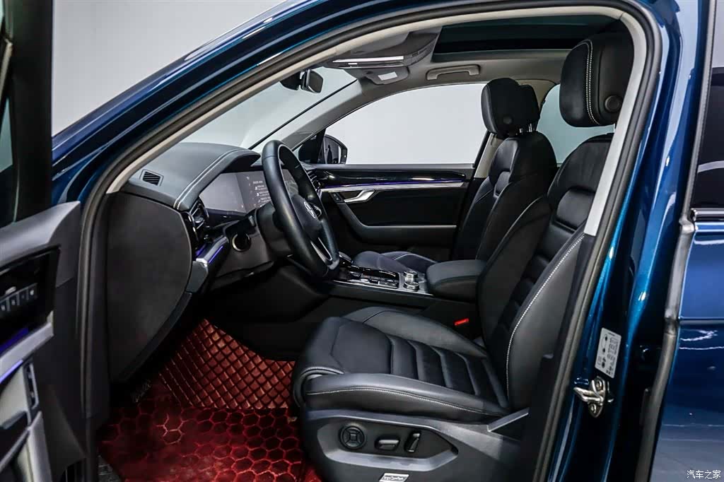 Volkswagen Touareg, 2023 12