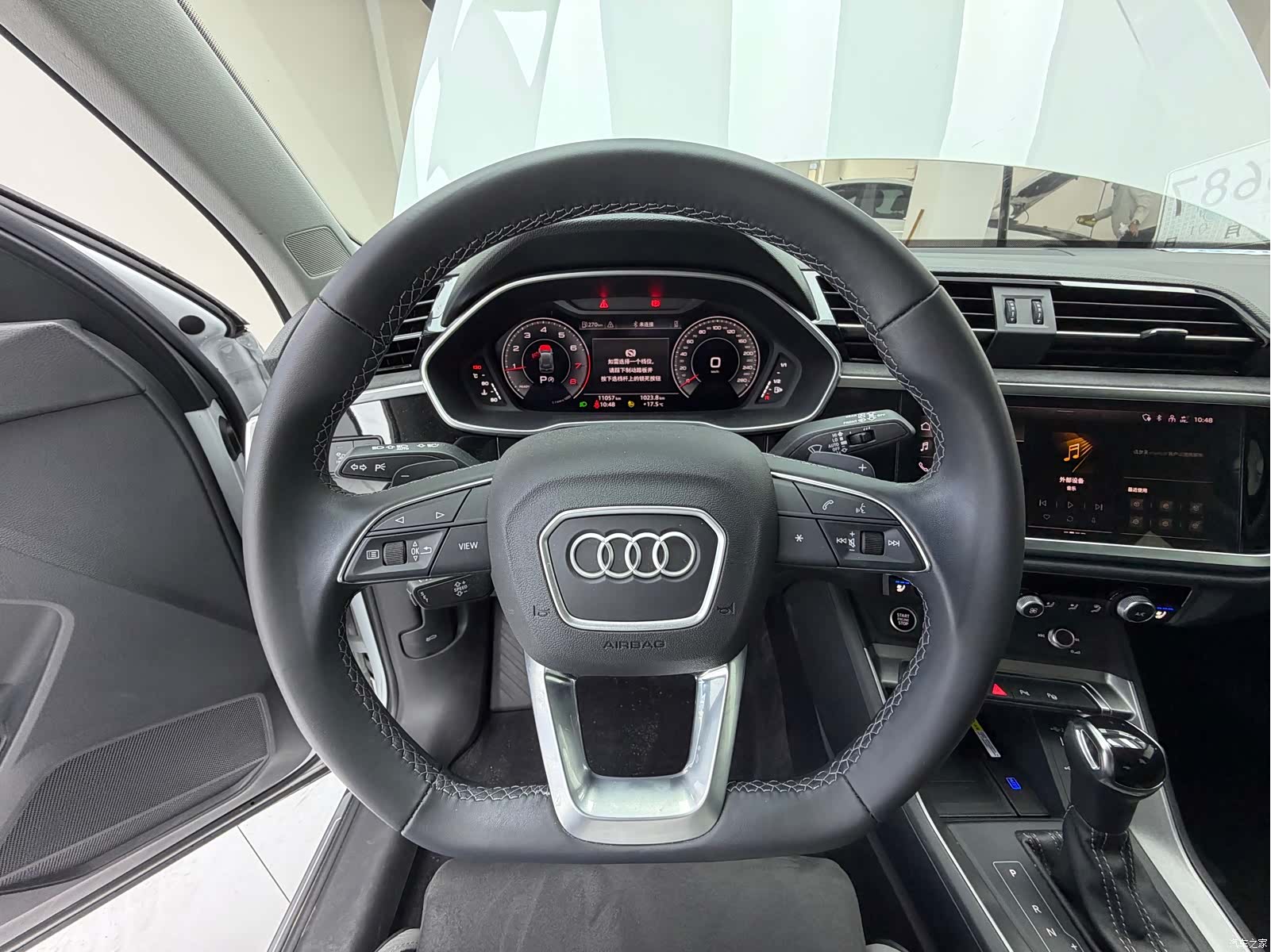 Audi Q3, 2023 11