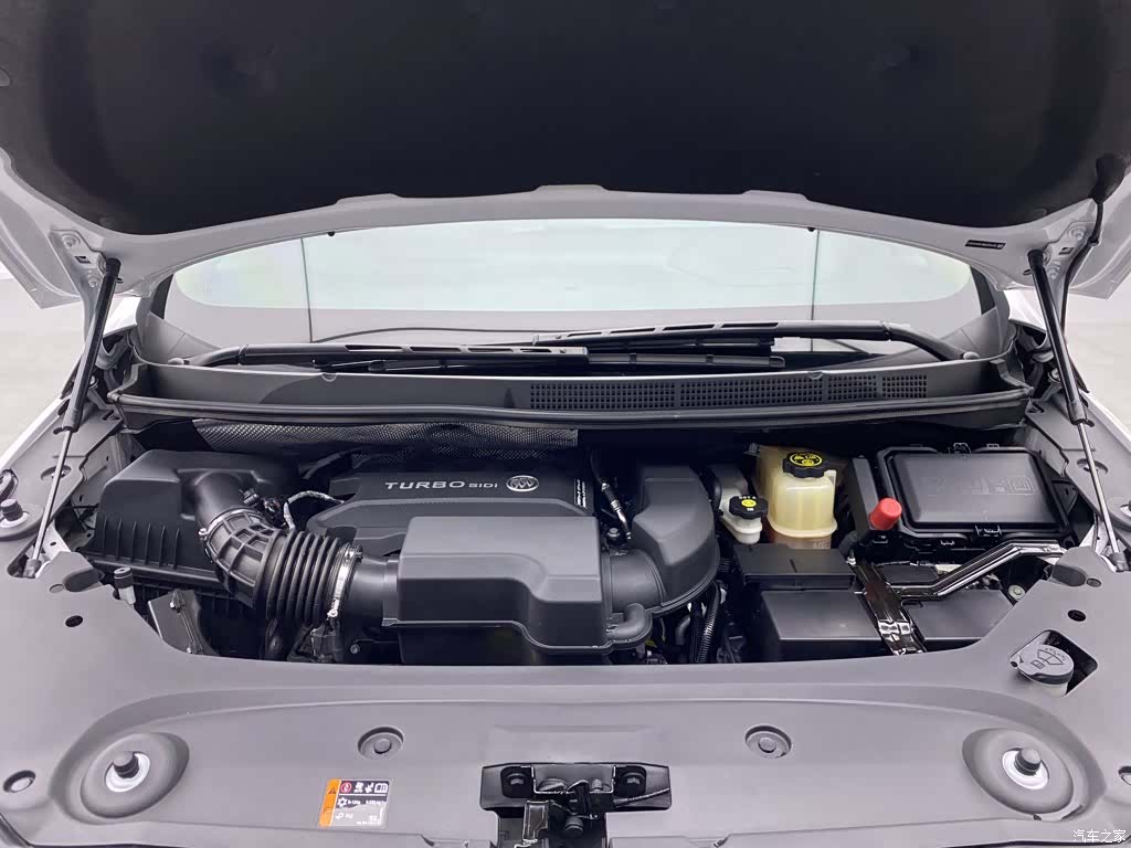 Buick GL8, 2021 30