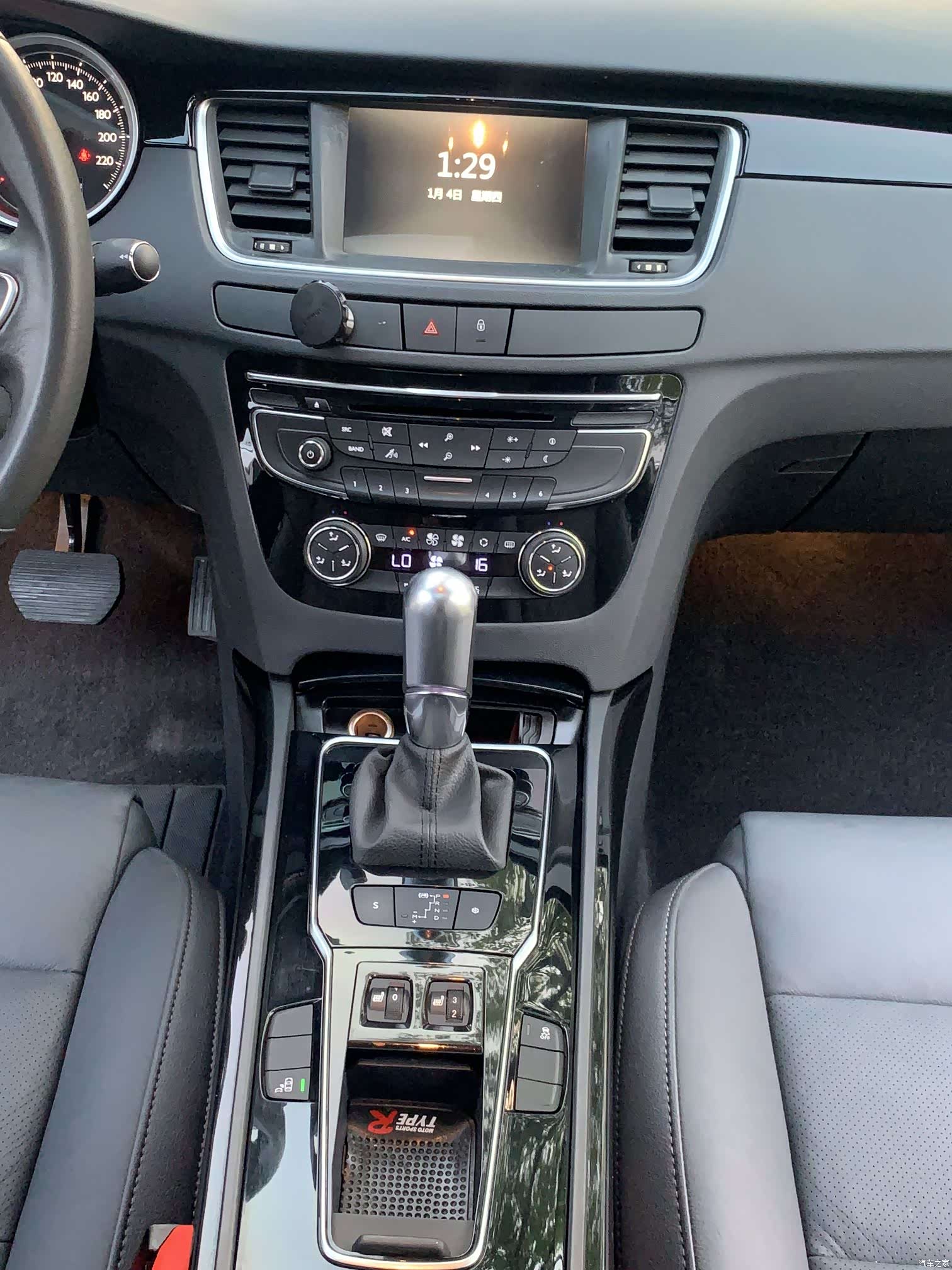 Peugeot 508, 2015 8