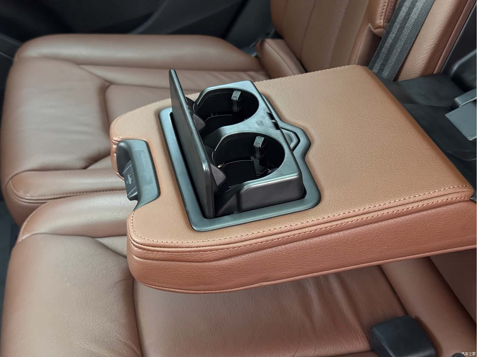 Audi Q7, 2016 23