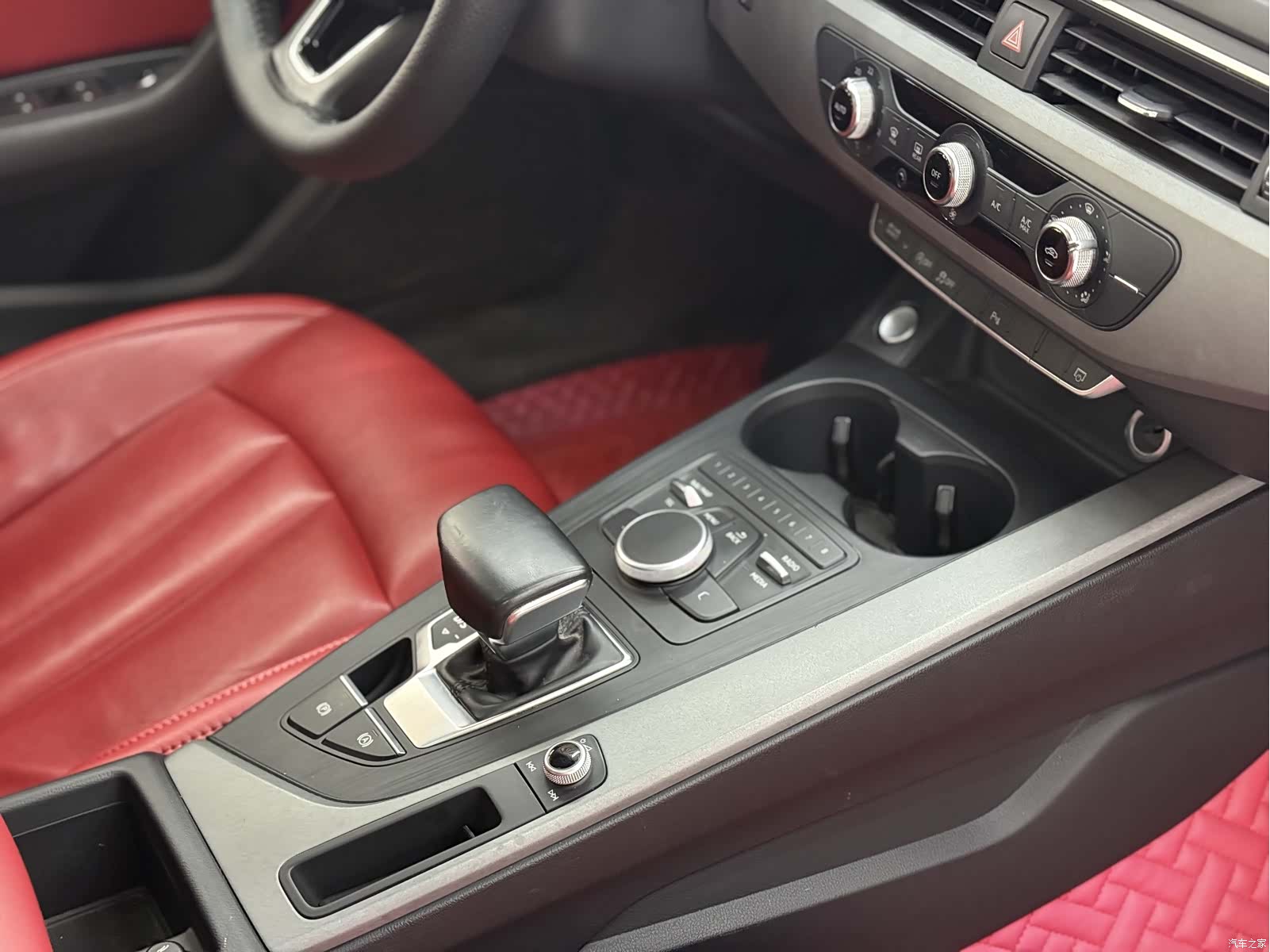 Audi A4L, 2018 6