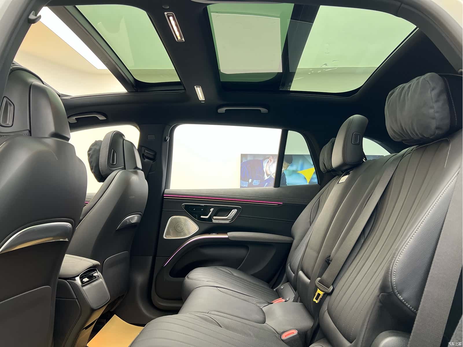 Mercedes-Benz EQS, 2025 35