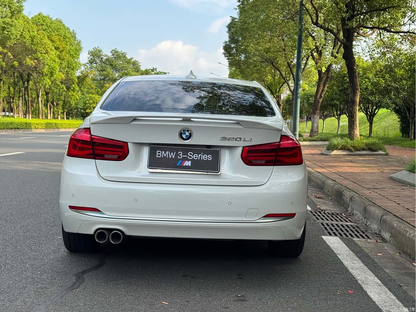 BMW 3 Series, 2019 10