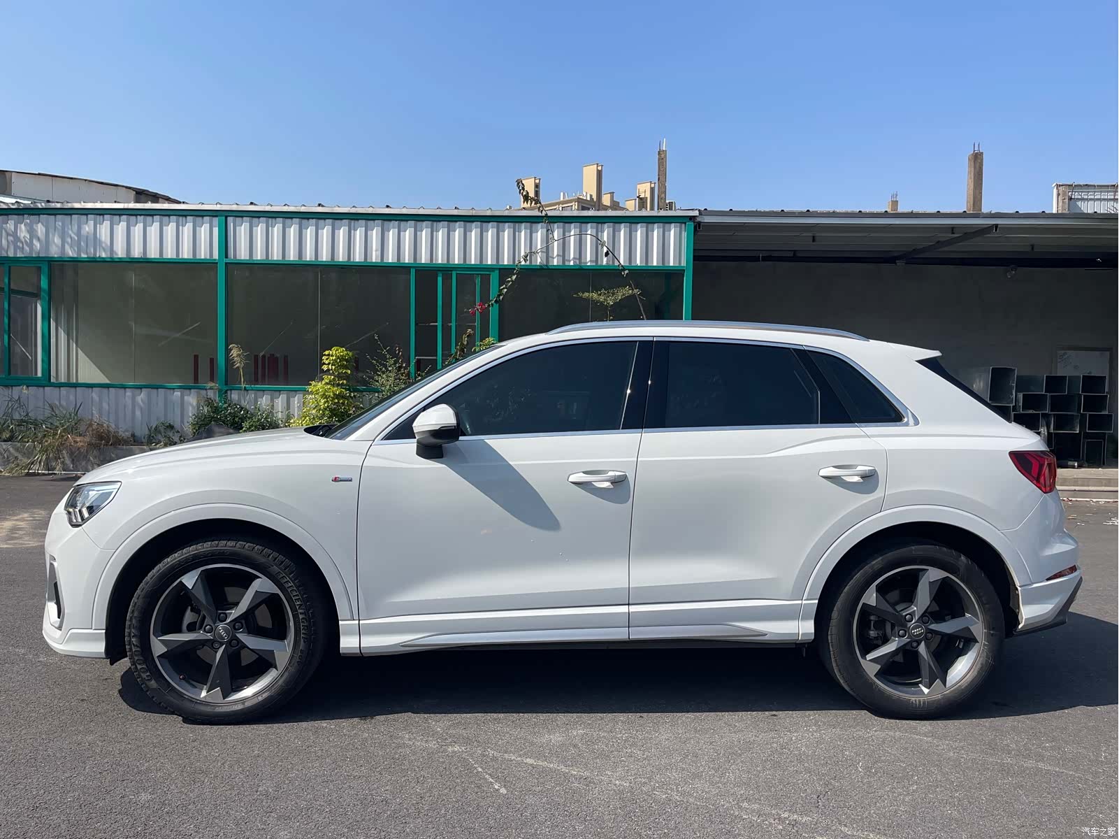 Audi Q3, 2019 4