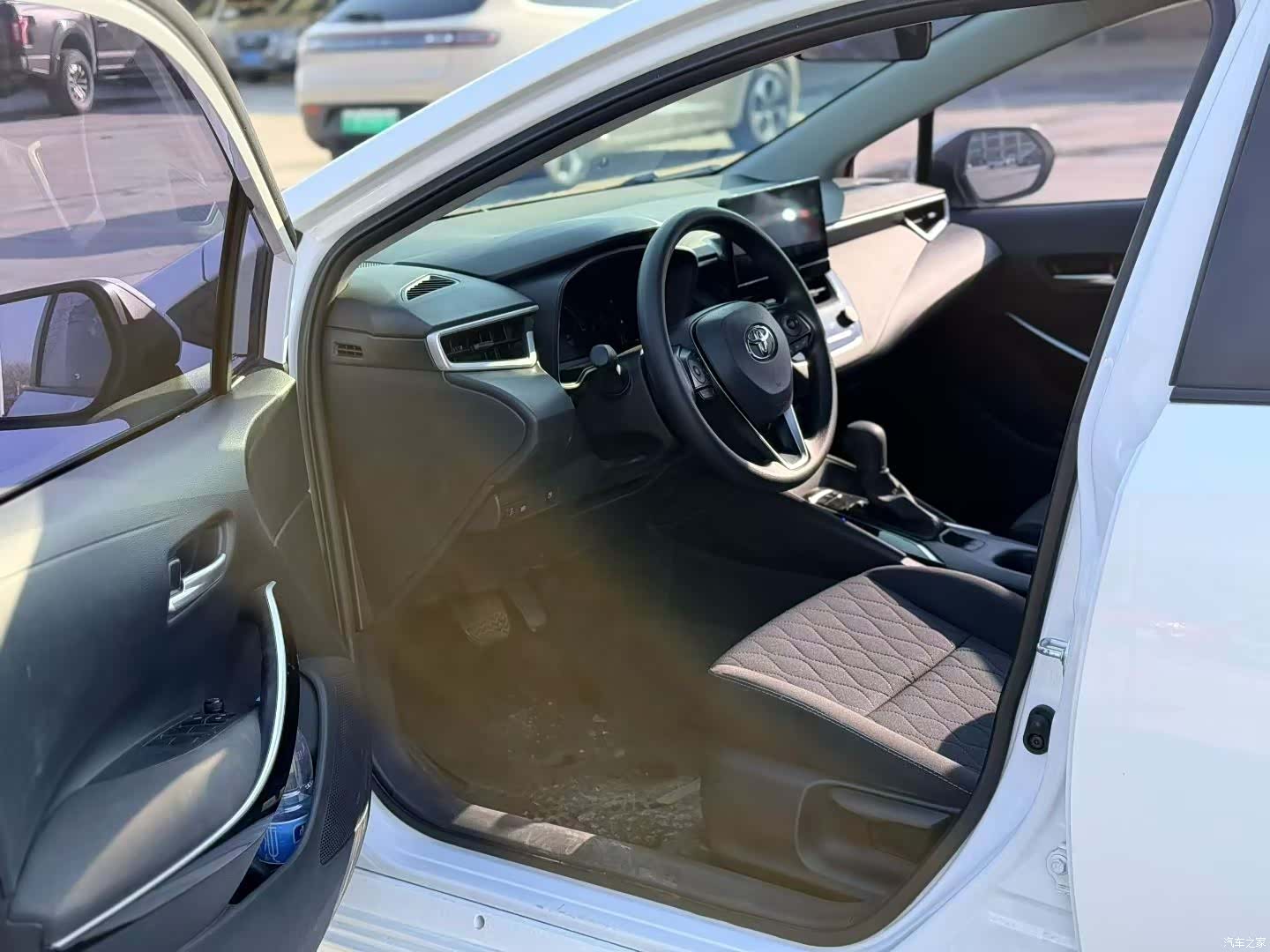 Toyota Corolla, 2023 4