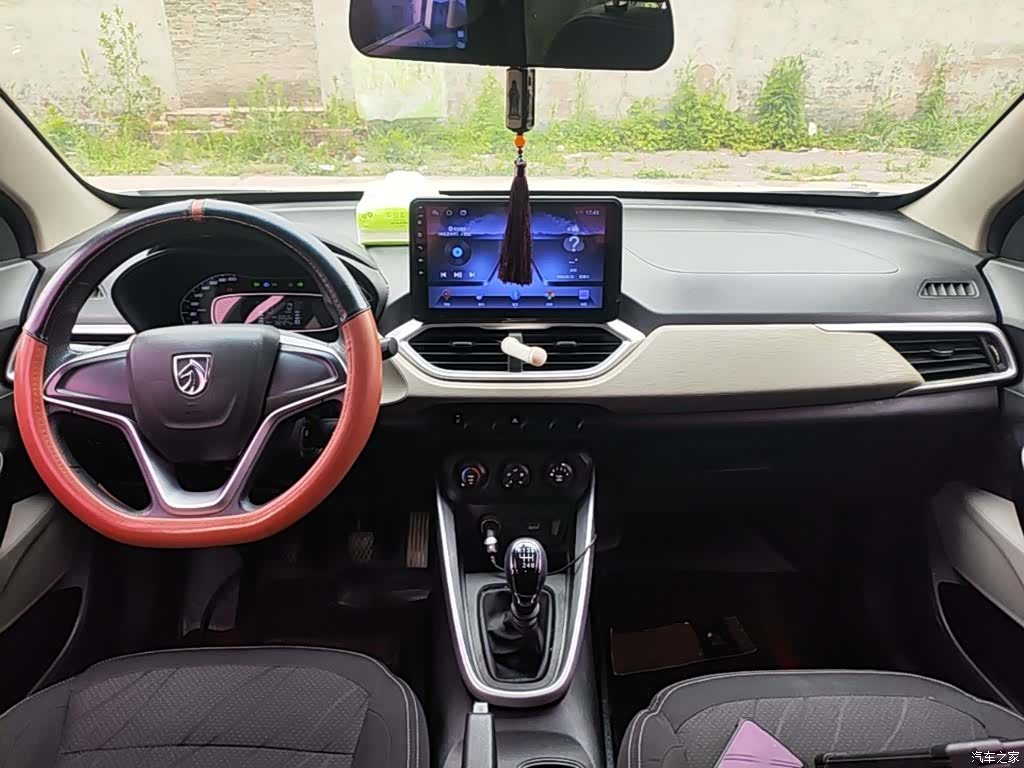 Wuling 510, 2017 6