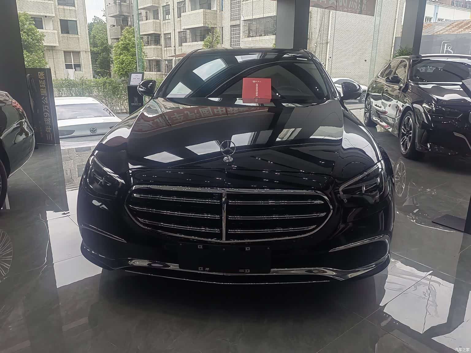 Mercedes-Benz E-Class, 2022 2