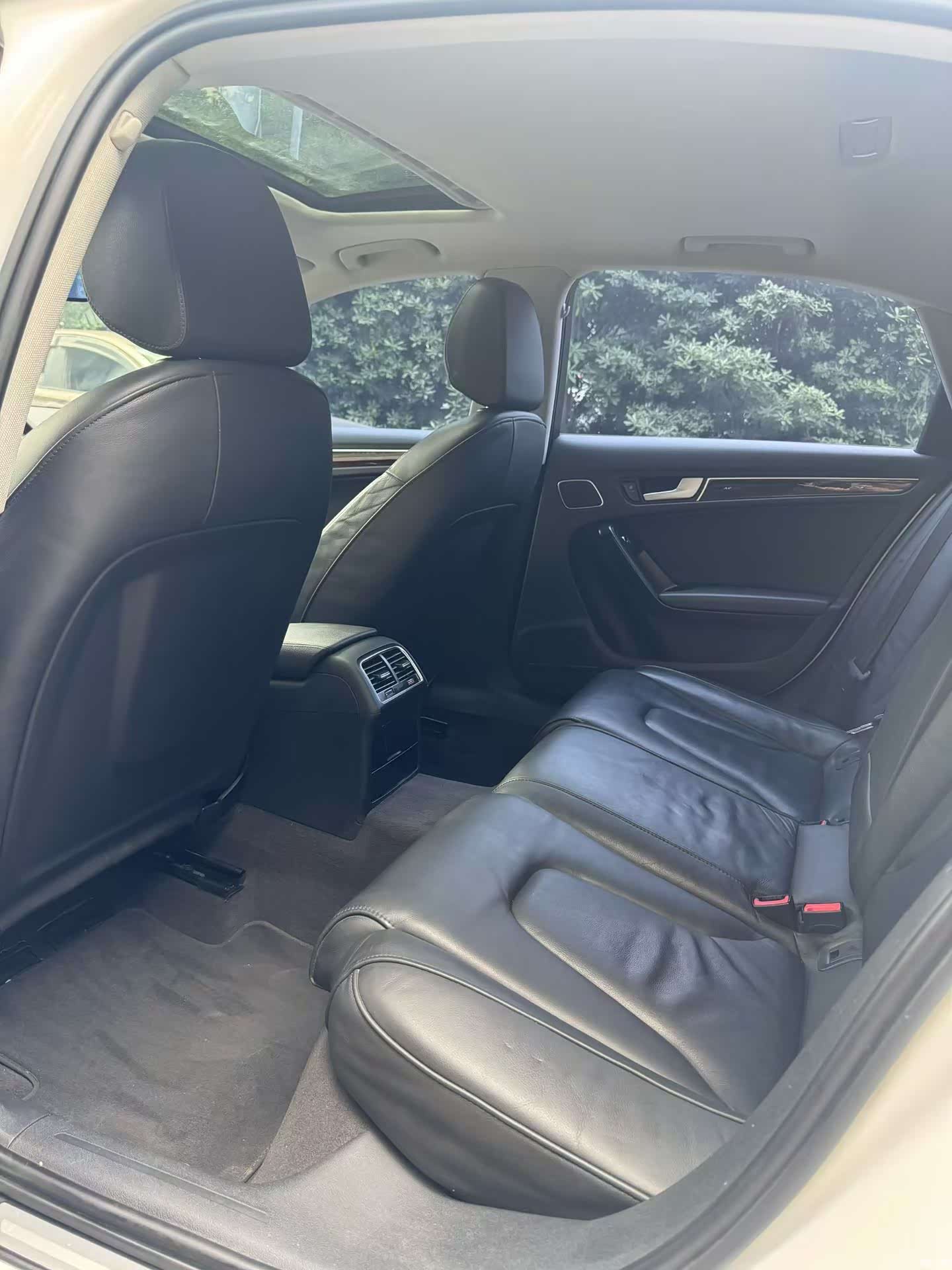 Audi A4L, 2016 6