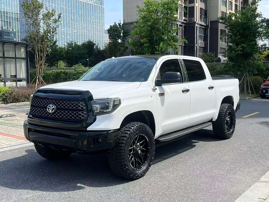 Toyota Tundra