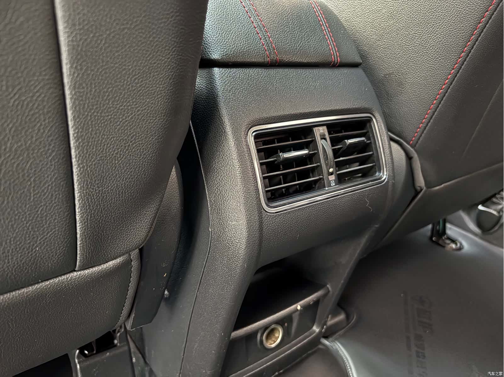 Changan CS75, 2016 13