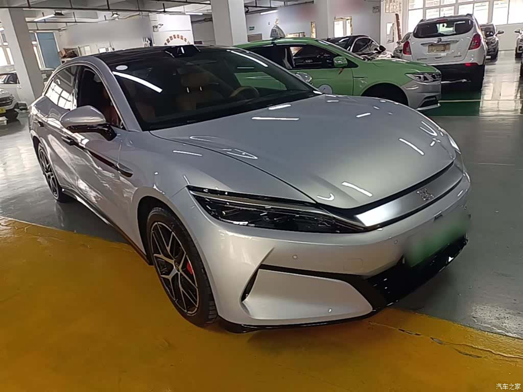 BYD Han, 2025 4