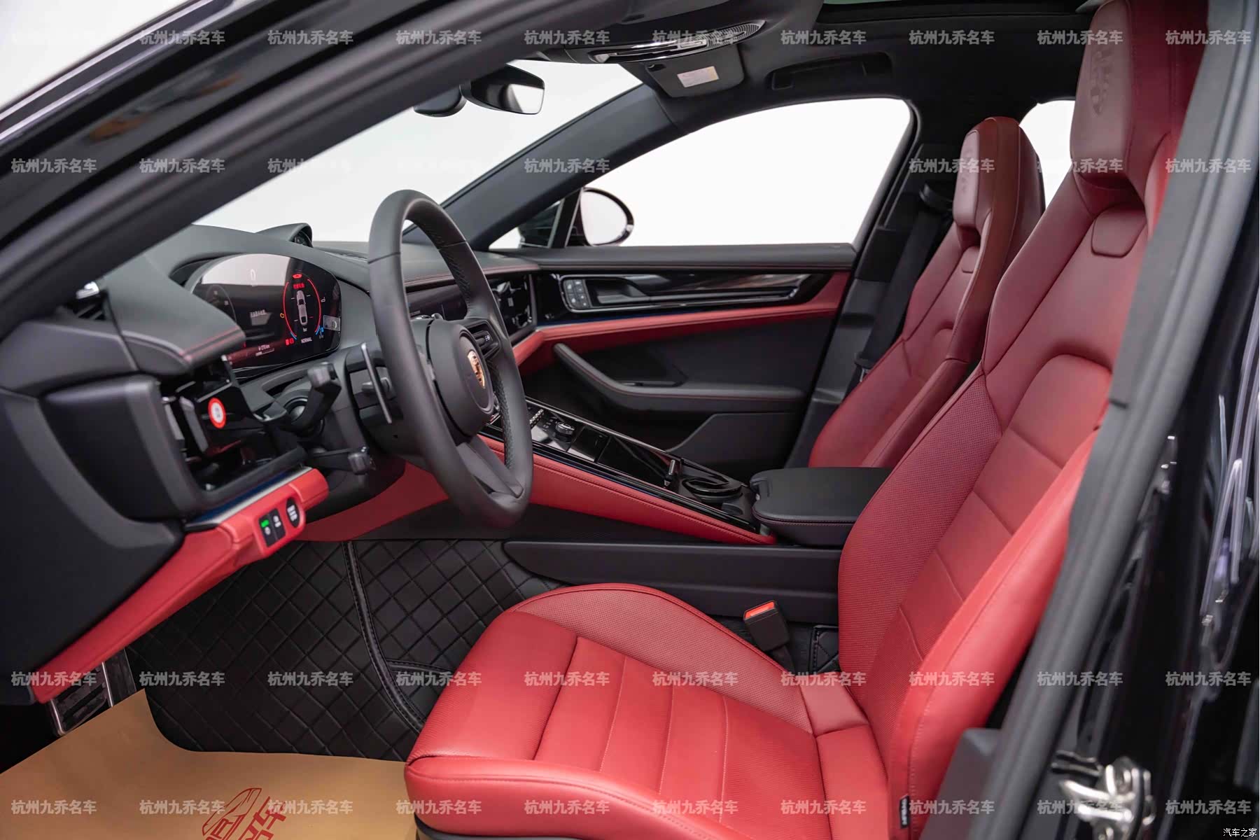 Porsche Panamera, 2025 12