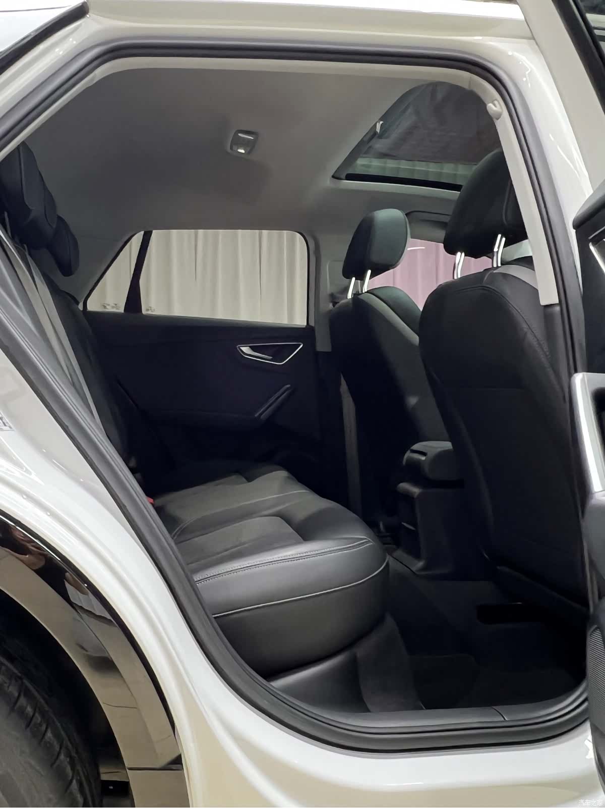 Audi Q2L, 2021 18