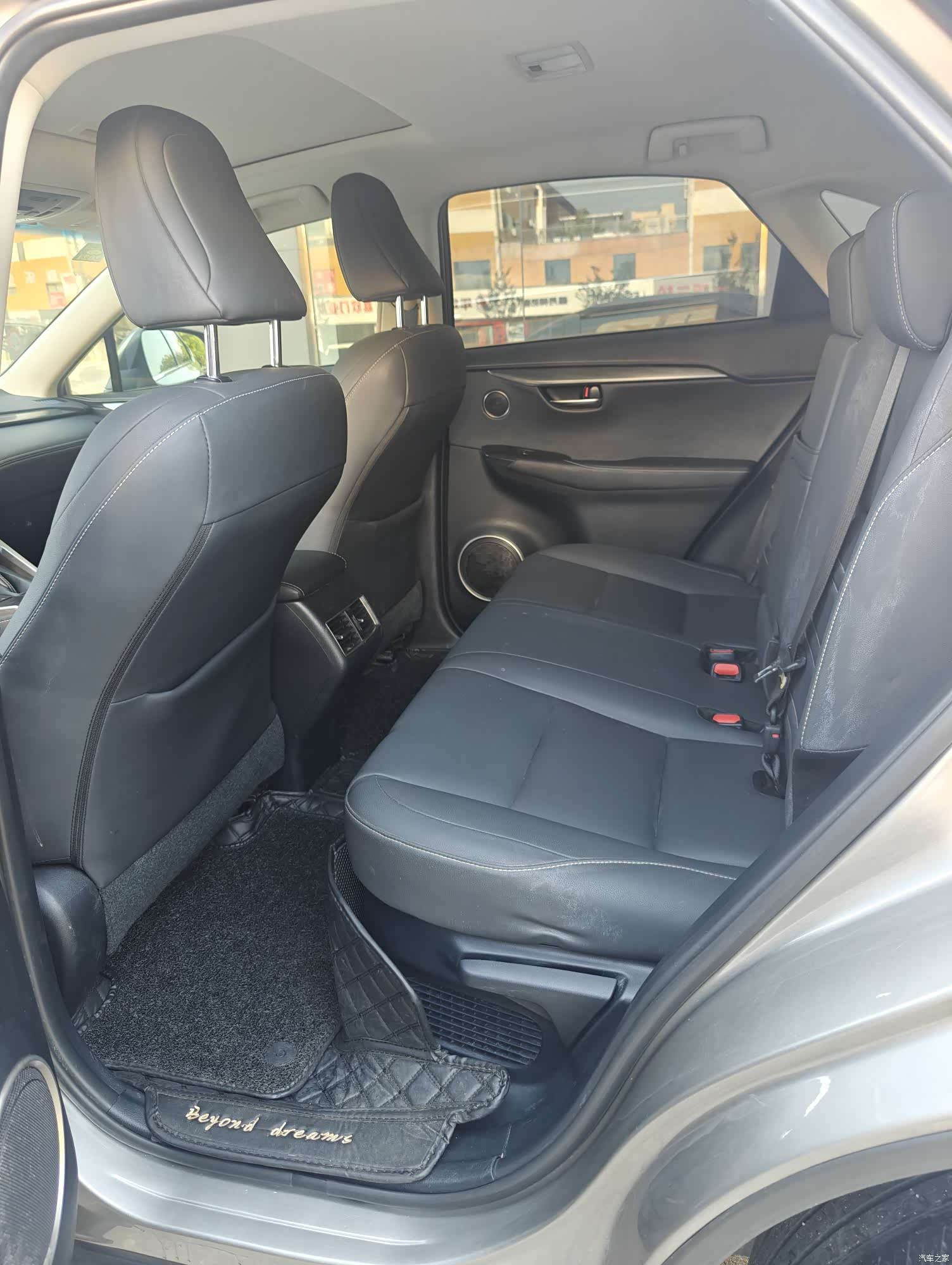 Lexus NX, 2019 7