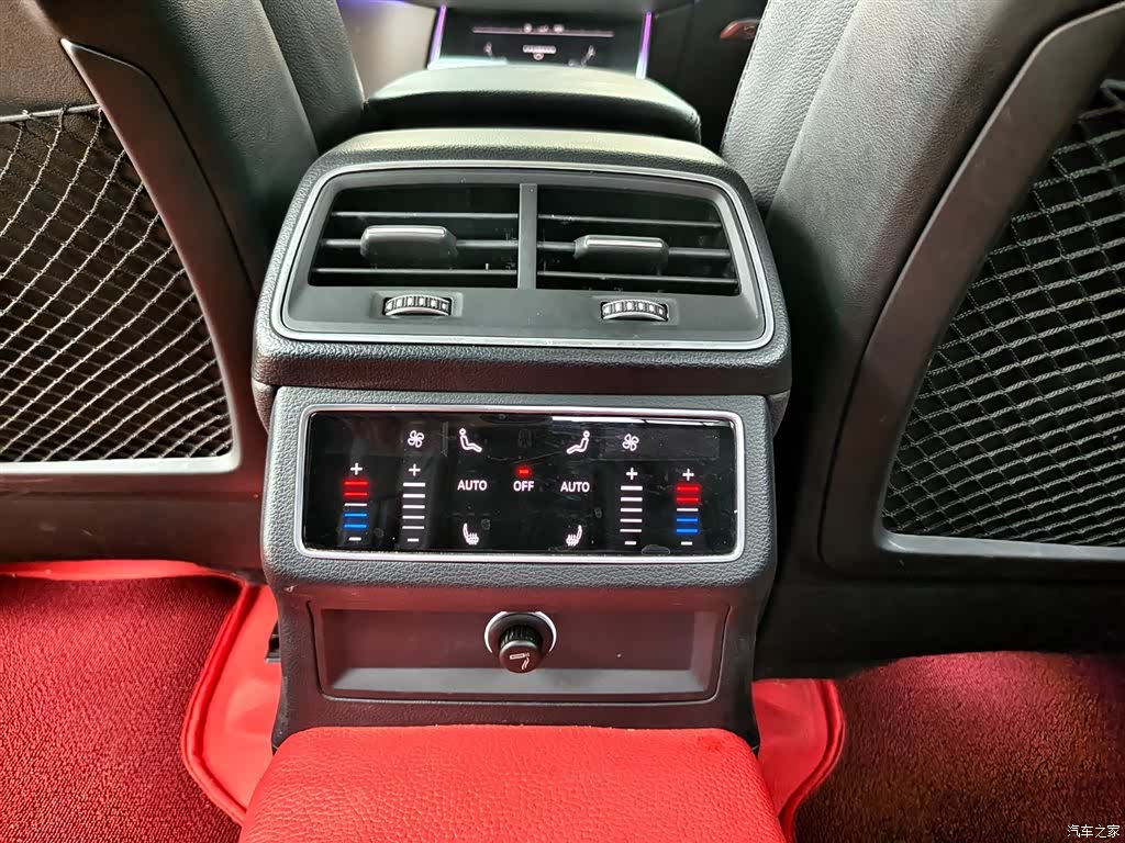 Audi A6L, 2020 12