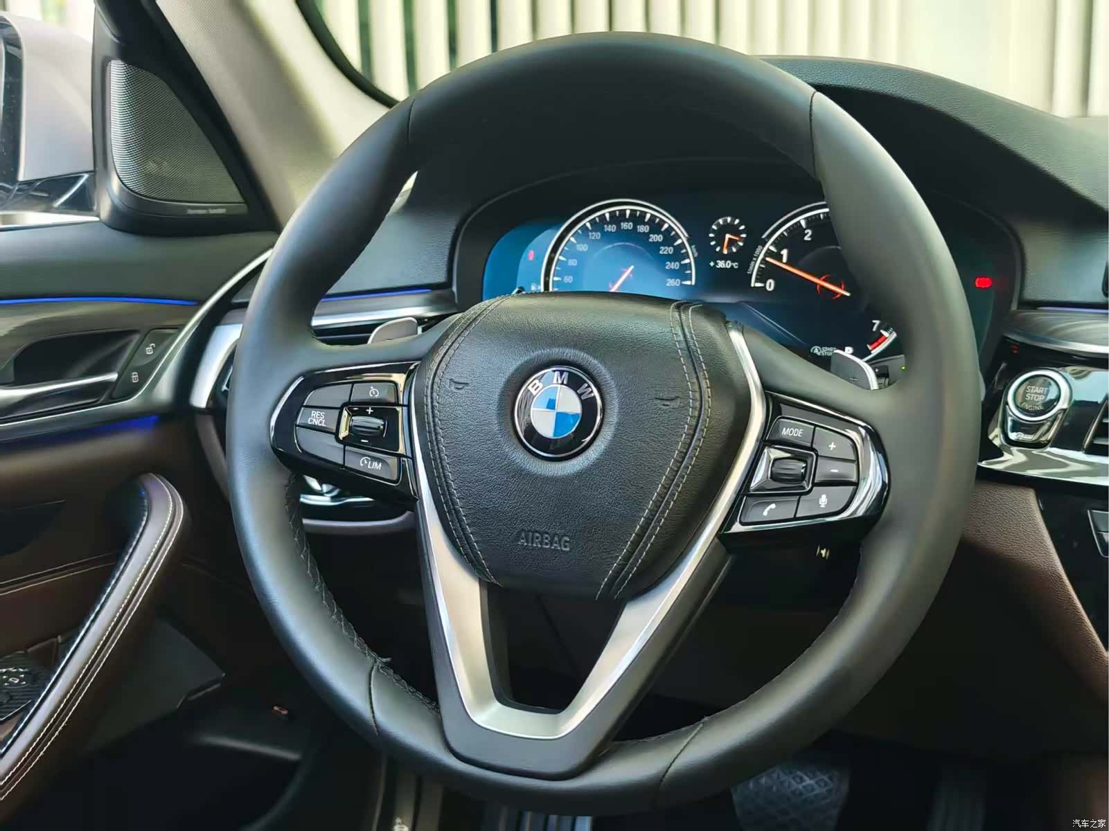 BMW 5 Series, 2017 16