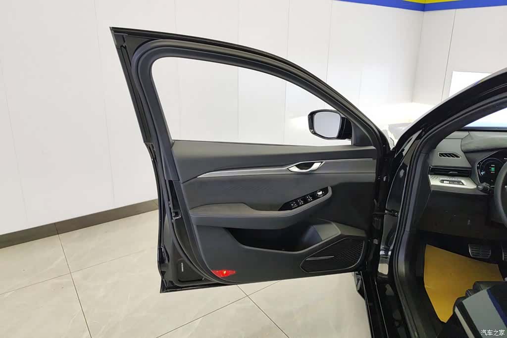 Geely Preface, 2025 7