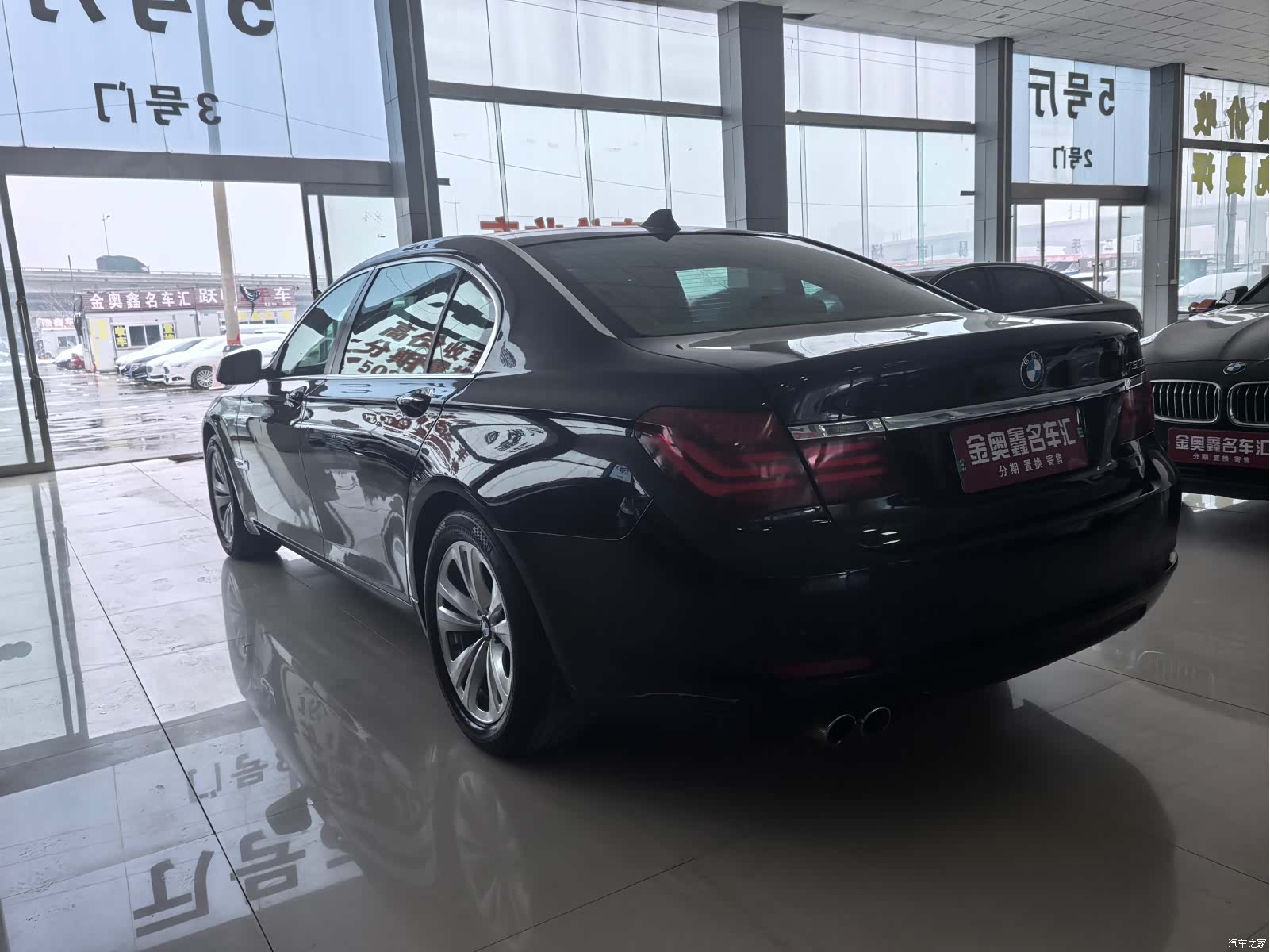 BMW 7 Series, 2012 16